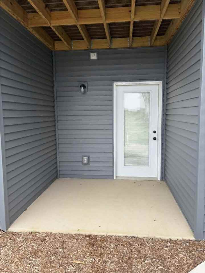 Q4 Rentals - 104 8th Ave SW - Photo 7 of 15