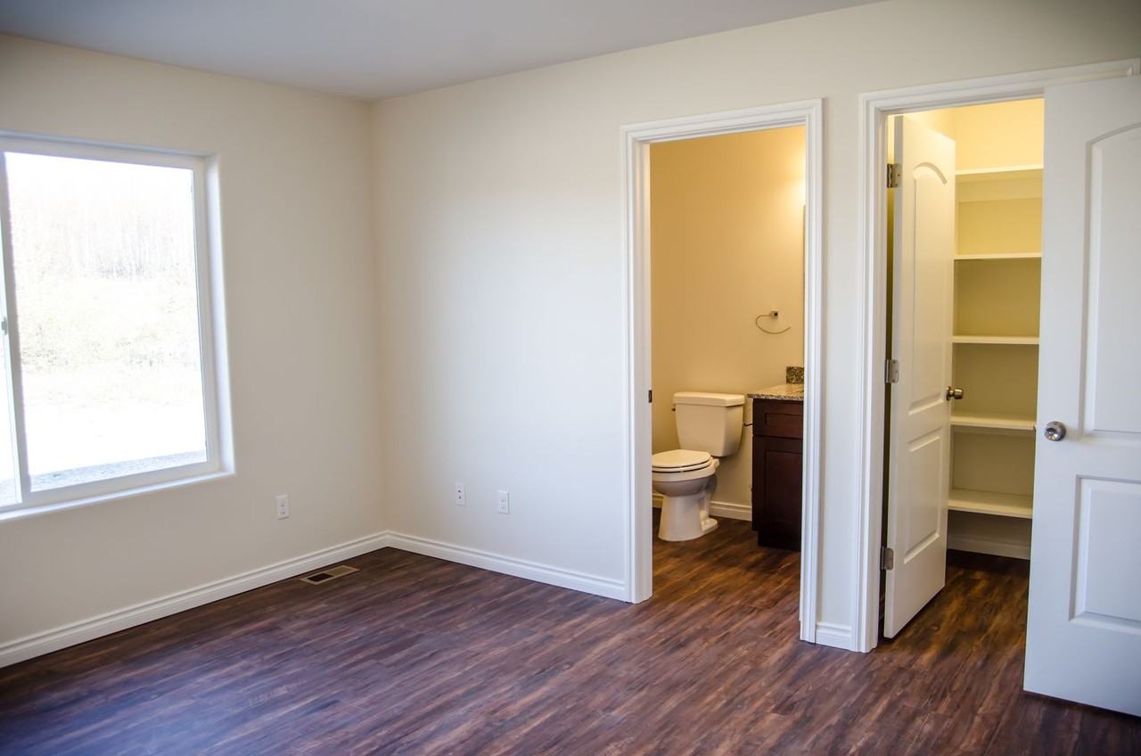 981 W Cache Dr - Photo 7 of 15