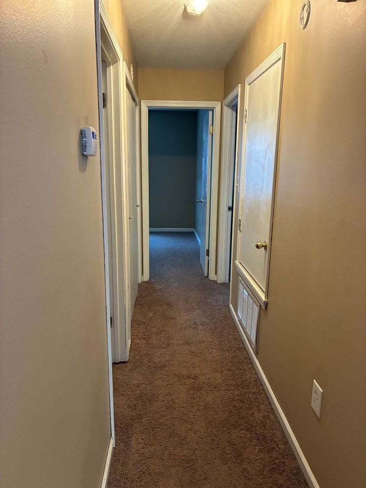 2709 Oak Meadow Pl - Photo 4 of 12