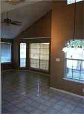17010 Pastoria Dr - Photo 2 of 22