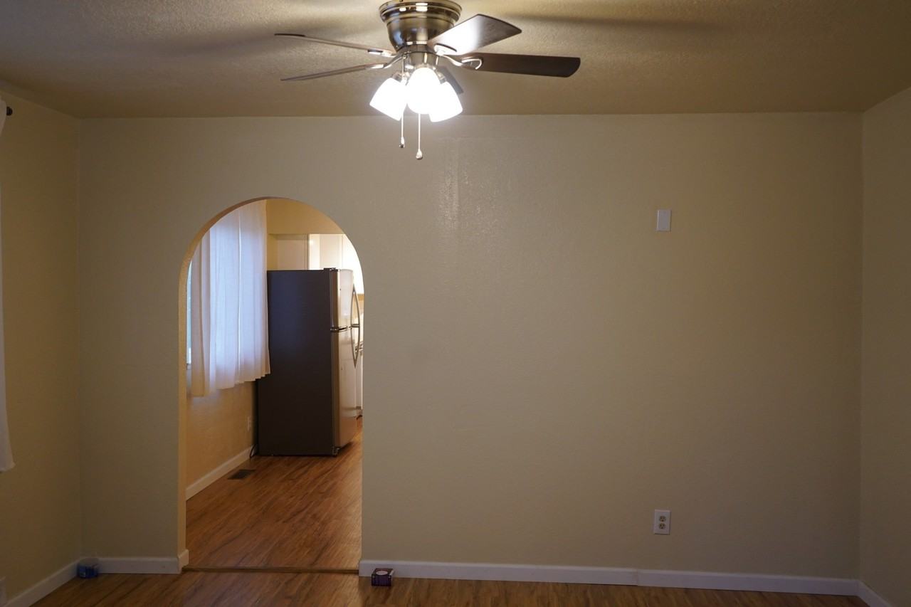 4643 Tulip Ave - Photo 2 of 39