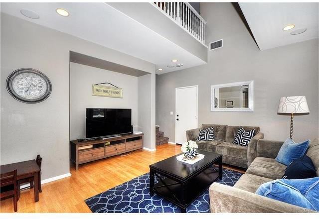 55 Ellsworth St - Photo 7 of 34