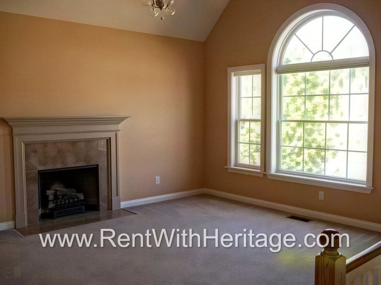 7234 Brittany Way - Photo 3 of 32