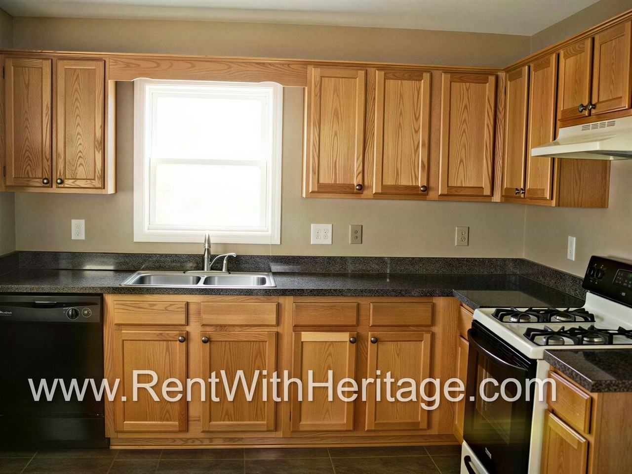 7234 Brittany Way - Photo 7 of 32
