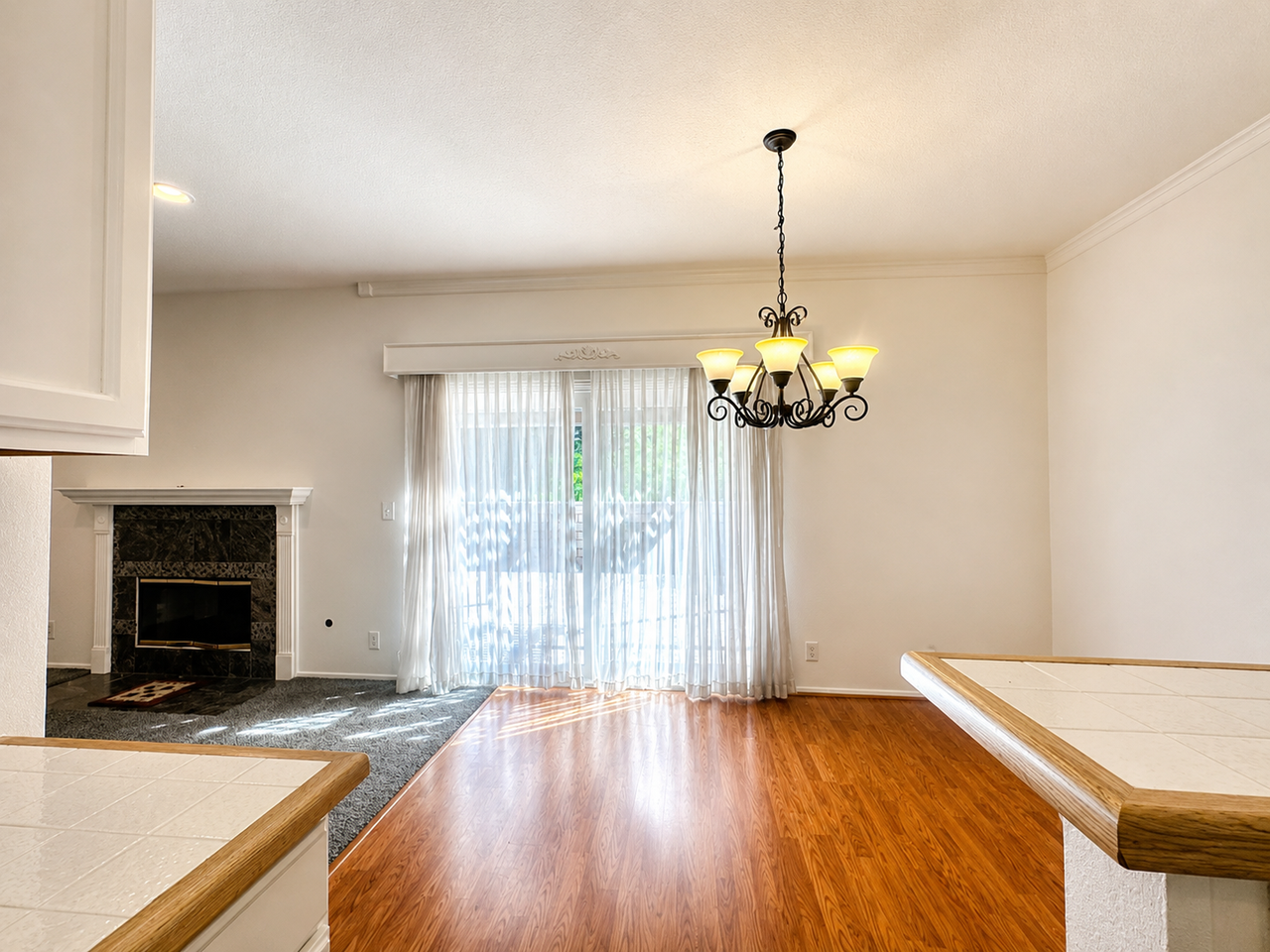 22941 Banyan Pl - Photo 4 of 12