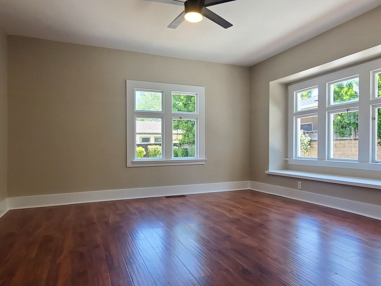 26 S 12th St - Photo 5 of 10