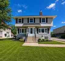 featured image of 3303 University Ave