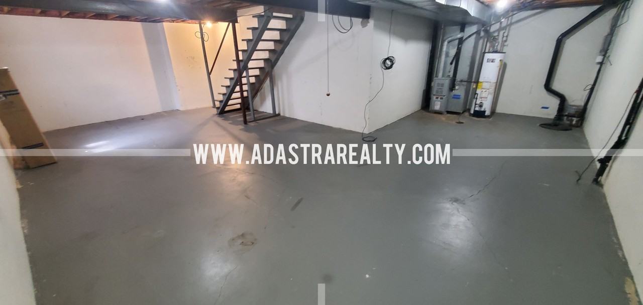 6622 W 149th Ter - Photo 6 of 16