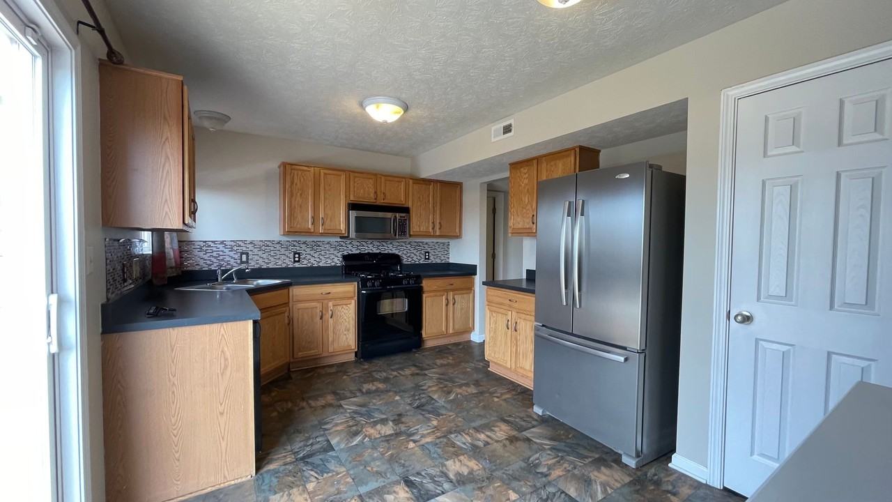 4706 Ironbrand Rd - Photo 7 of 25