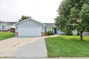 featured image of 6236 S Star Struck Ave