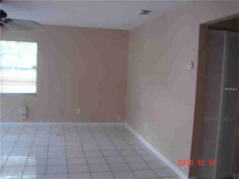 7300 N Taliaferro Ave - Photo 4 of 9