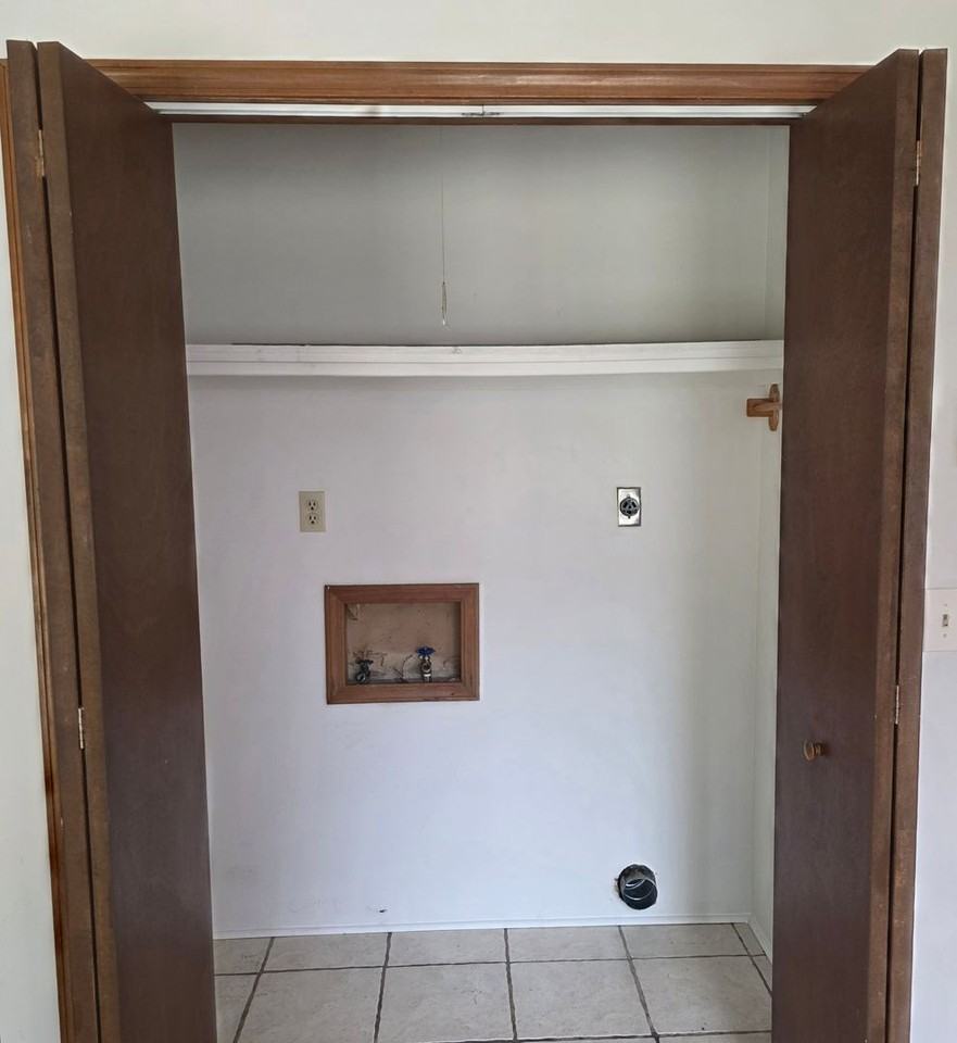 3228 W Village Ln - Photo 7 of 19