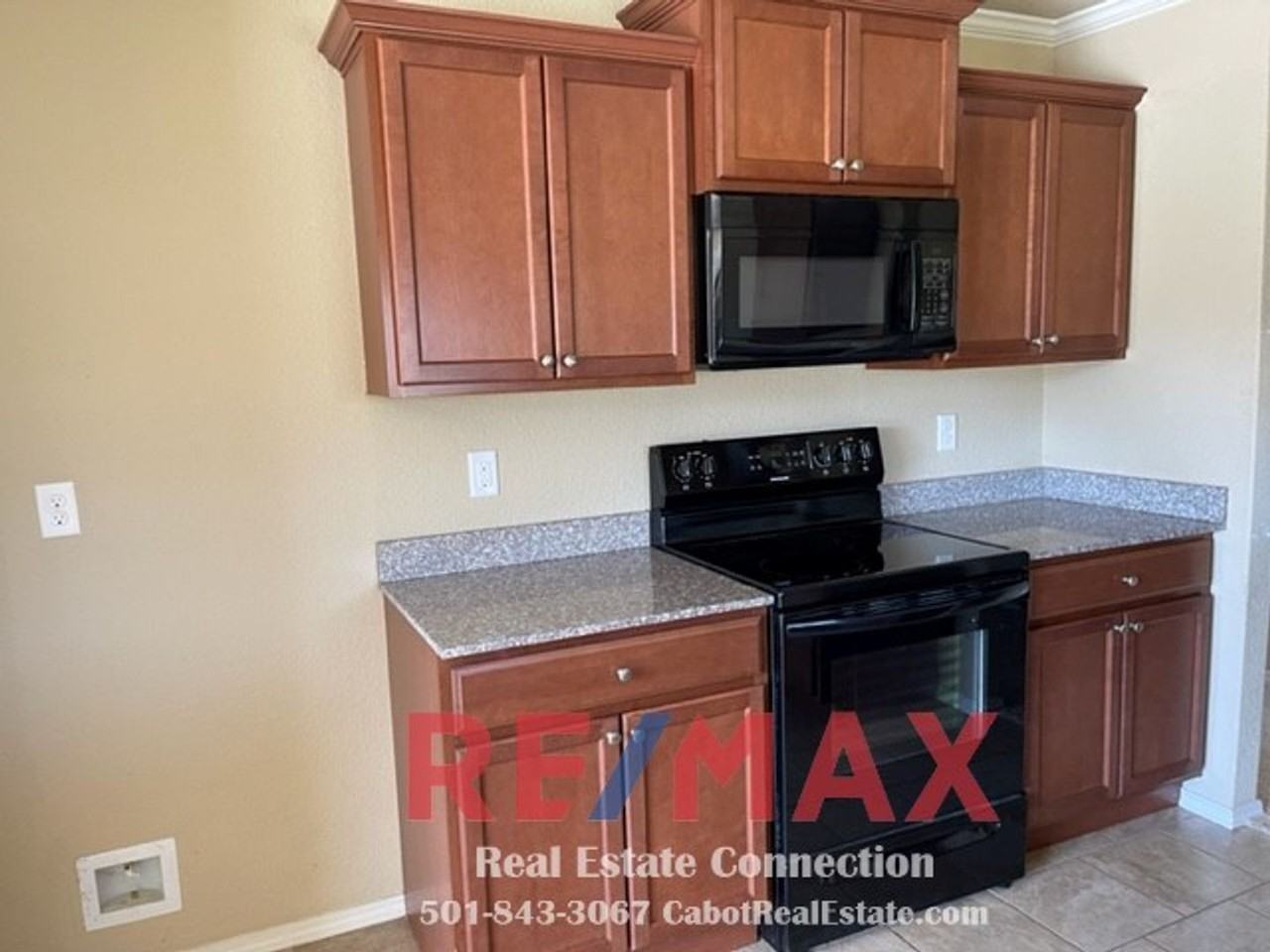 124 Brickyard Ct - Photo 5 of 18