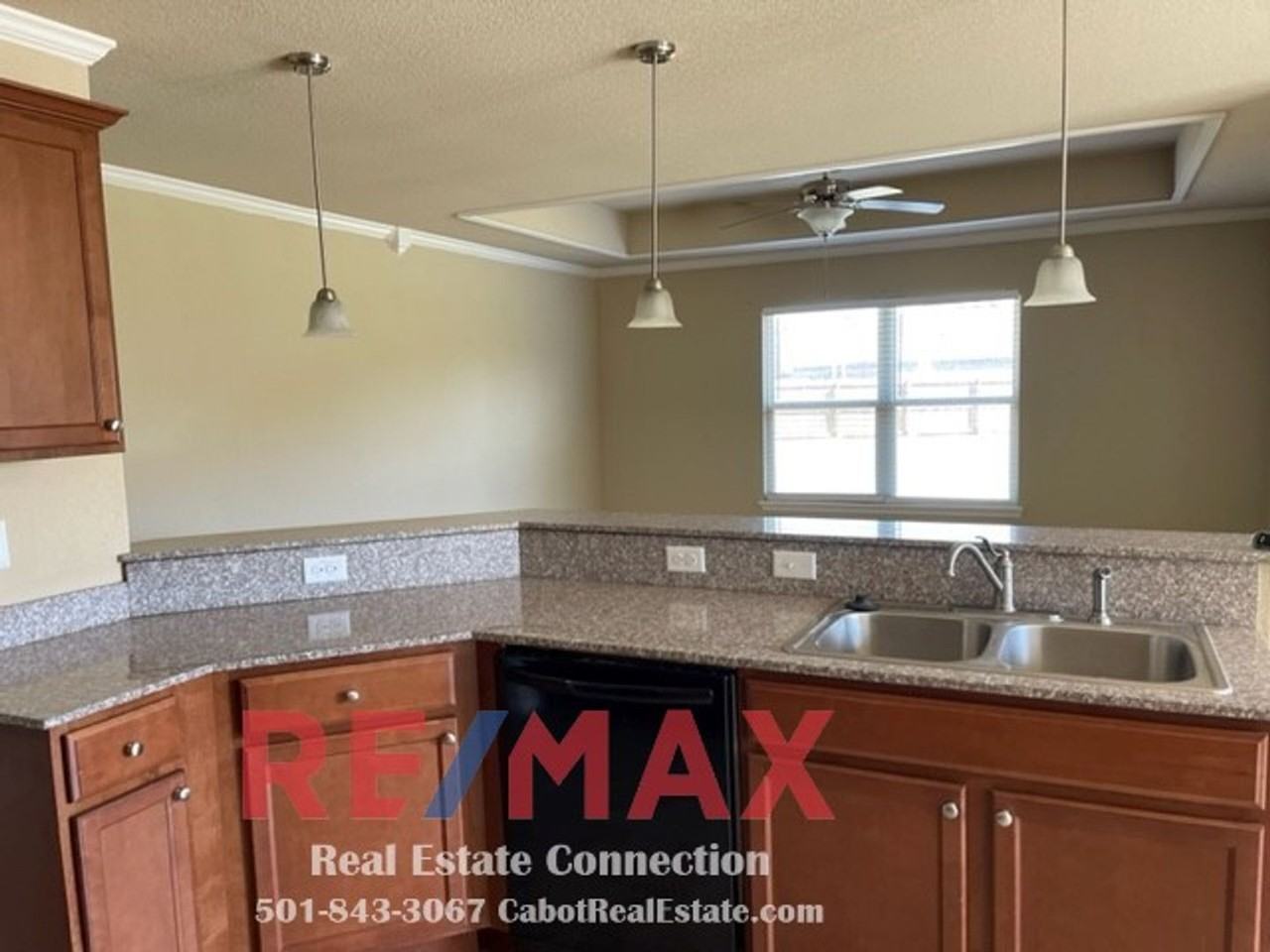 124 Brickyard Ct - Photo 6 of 18