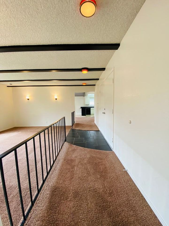 8942 2nd Ave - Photo 7 of 34