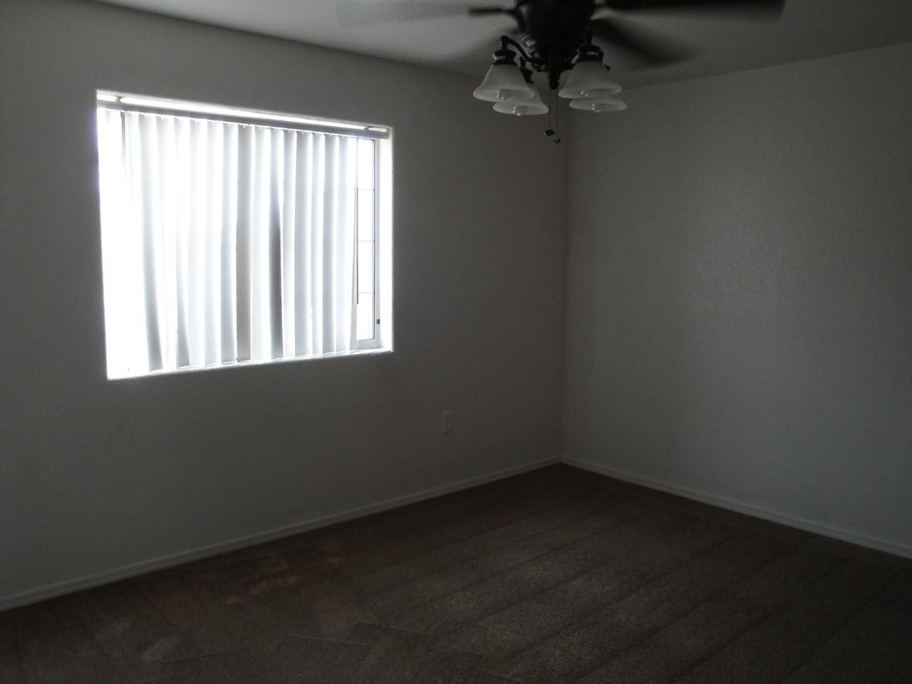 10309 E 37th St - Photo 5 of 6