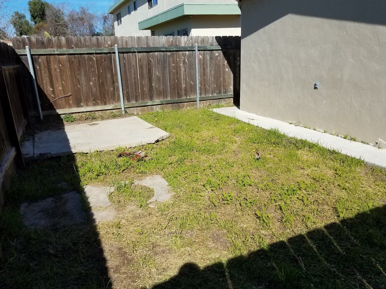 1438 15th St - Photo 4 of 13