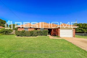 featured image of 209 Madre Cir
