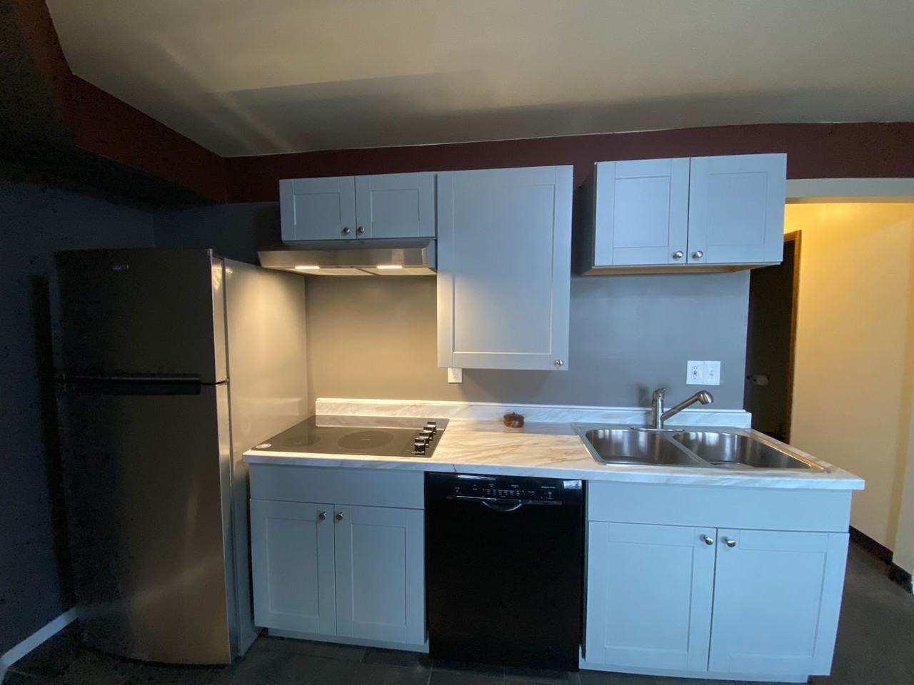 4757 Cherry Heights Rd #B - Photo 4 of 12