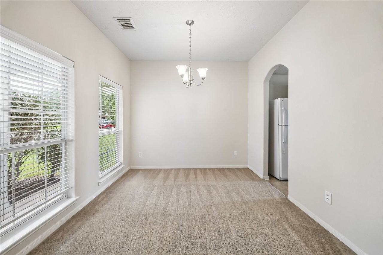 8022 Indian Desert Dr - Photo 6 of 19