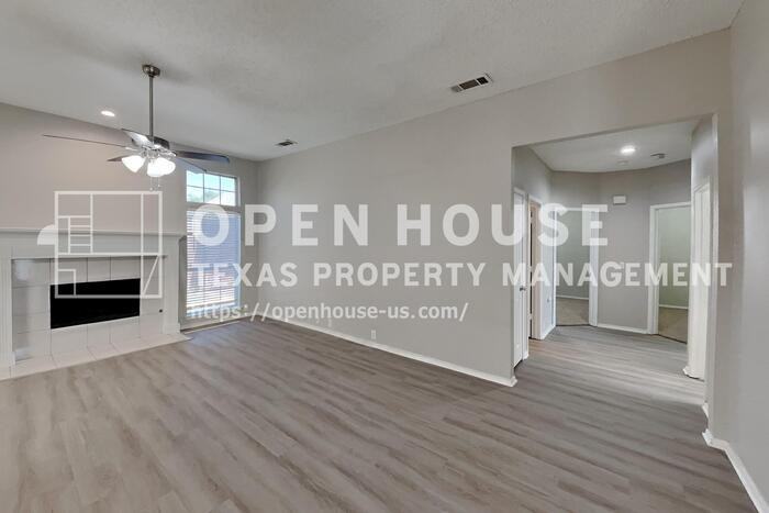 7209 Bouquet Dr - Photo 4 of 20