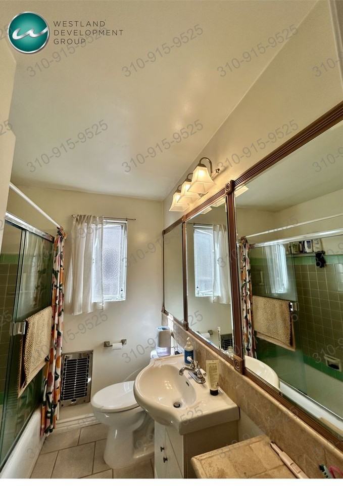 Crex Barrington - Photo 2 of 17