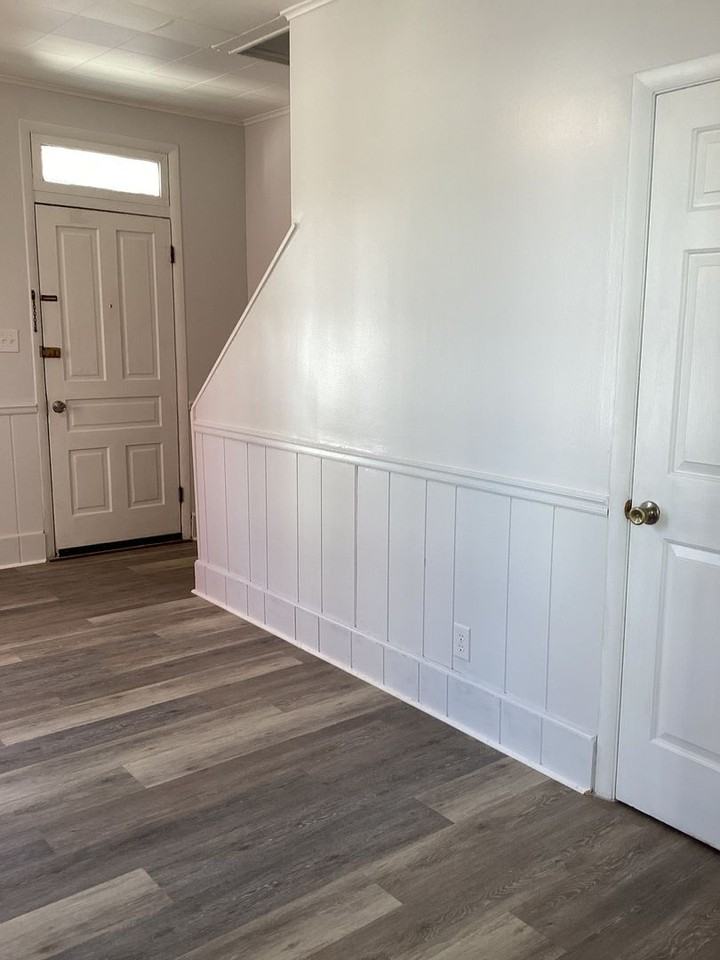 232 W 2nd St - Photo 5 of 32