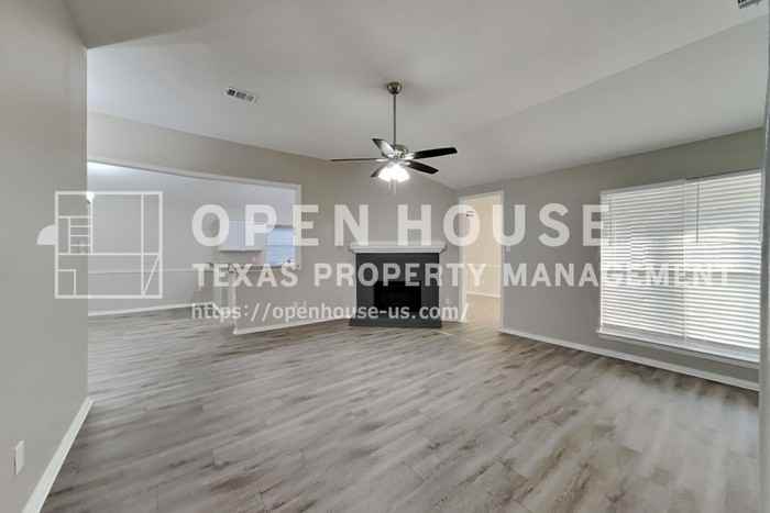 1115 Old Knoll Dr - Photo 5 of 23