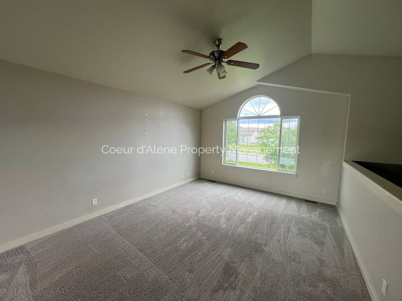 3698 W Sharpshin Dr - Photo 3 of 17