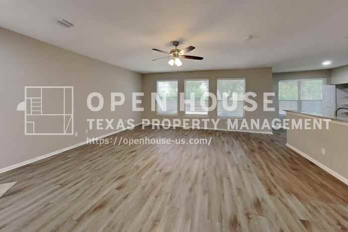 11 Willowstone Ct - Photo 4 of 22