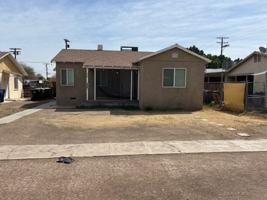 featured image of 320 N Imperial Ave