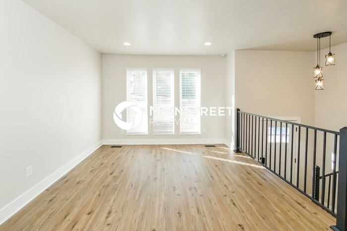 6021 John May Dr - Photo 3 of 15