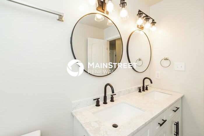 6021 John May Dr - Photo 7 of 15