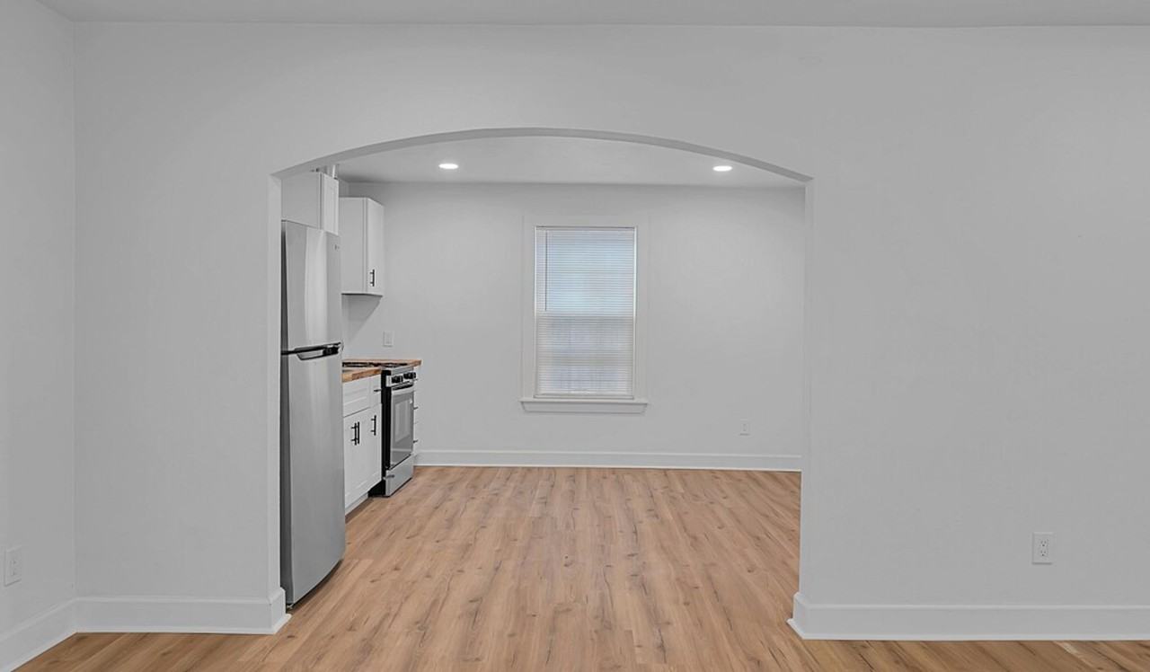 2525 Cole Ave - Photo 7 of 24