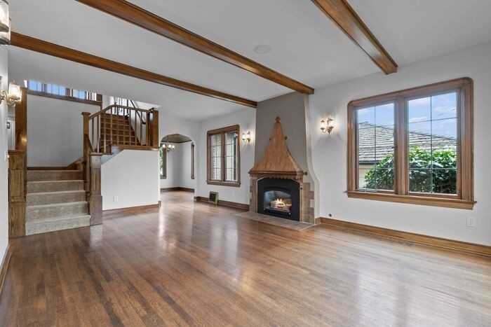3712 Sw Grayson St - Photo 2 of 50