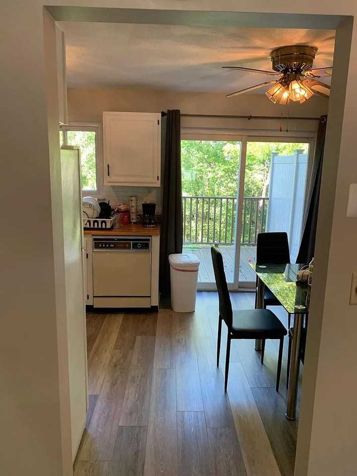 222 Farrwood Dr - Photo 4 of 12