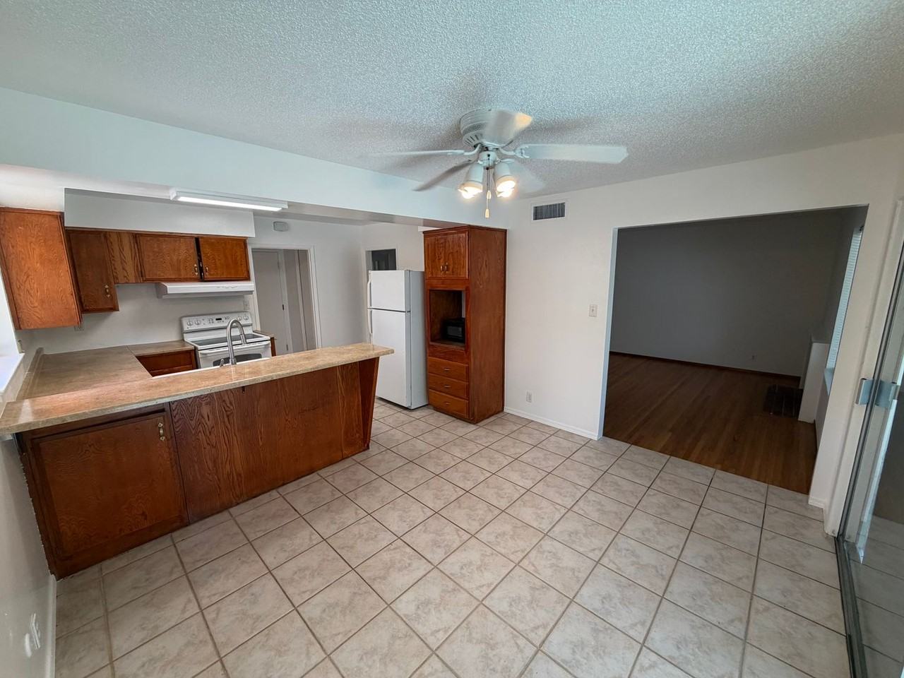 6446 Belgrove Way - Photo 6 of 25