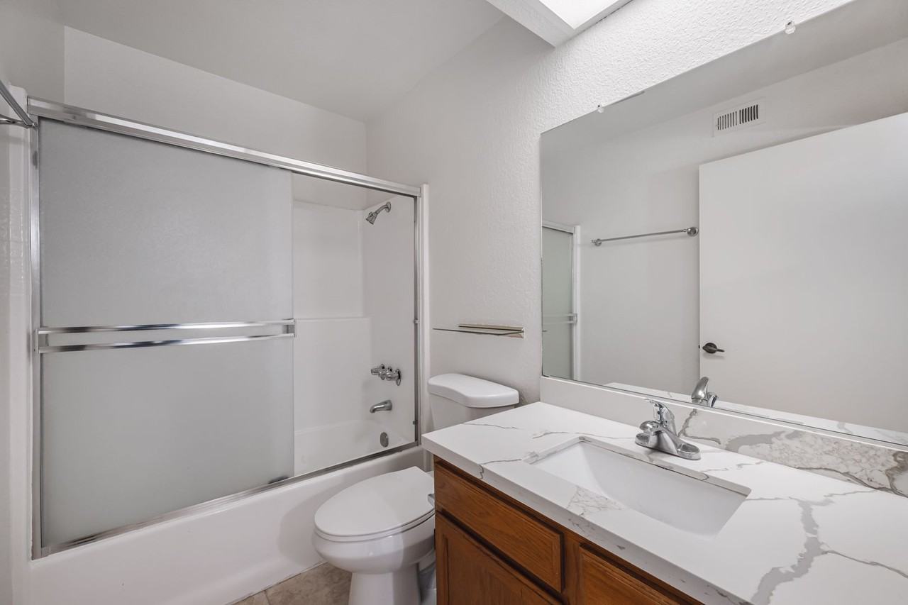 10133 Tujunga Canyon Blvd. - Photo 7 of 15