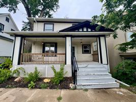 featured image of 112 S 36th St