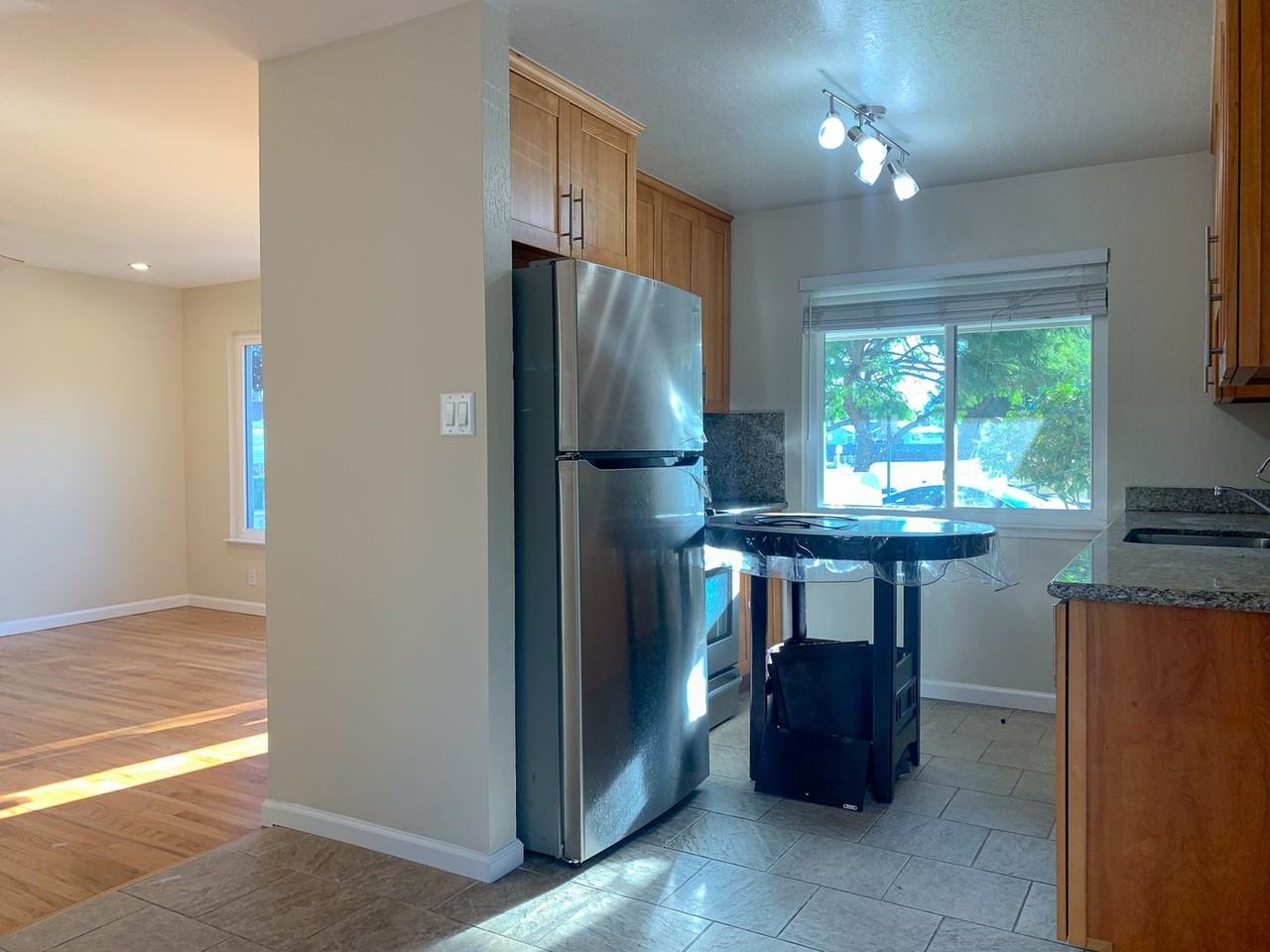 2652 Day Ct - Photo 5 of 16