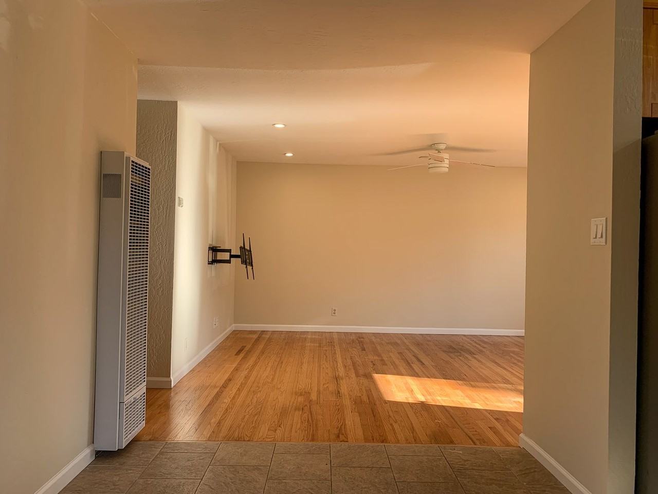 2652 Day Ct - Photo 7 of 16