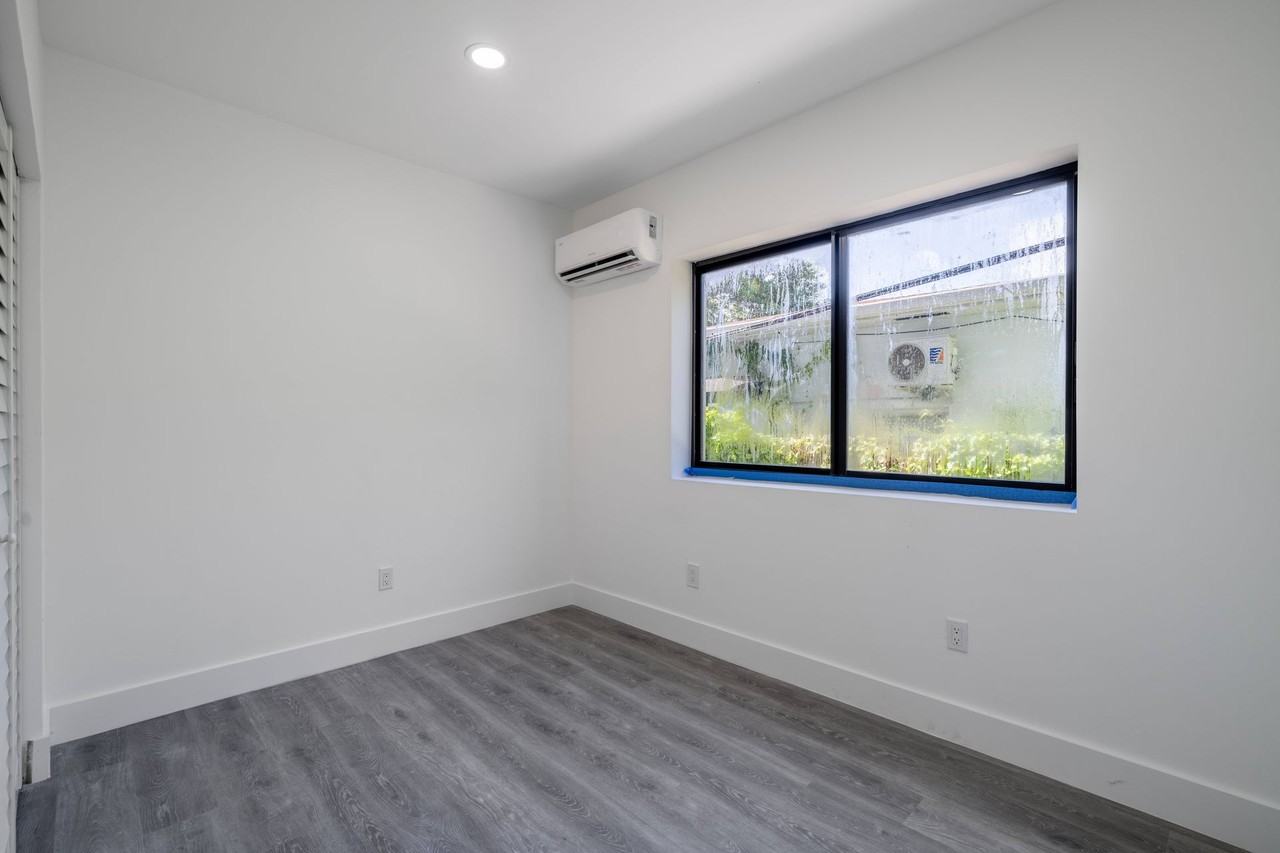 1003 Newly renovated 1/1 in Little Havana, near Brickell & Downtown! - Photo 4 of 8