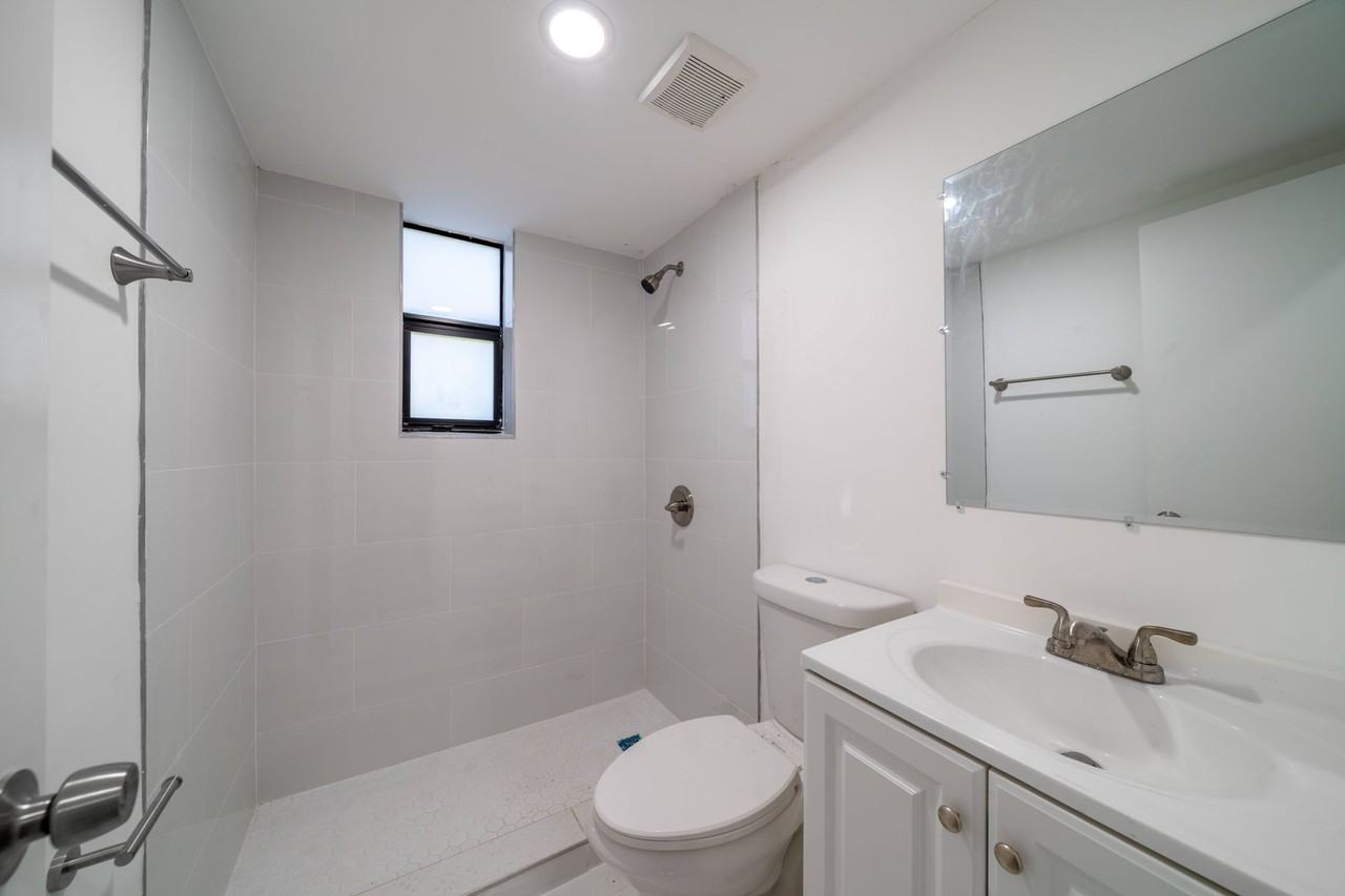 1003 Newly renovated 1/1 in Little Havana, near Brickell & Downtown! - Photo 7 of 8