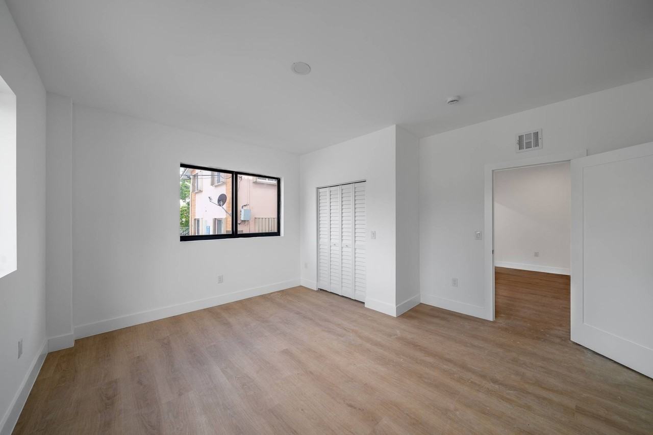 newly renovated in Little Havana! 1/1 $1,800/m & 2/1 $2,000/m, remodelados en Little Havana. - Photo 5 of 14