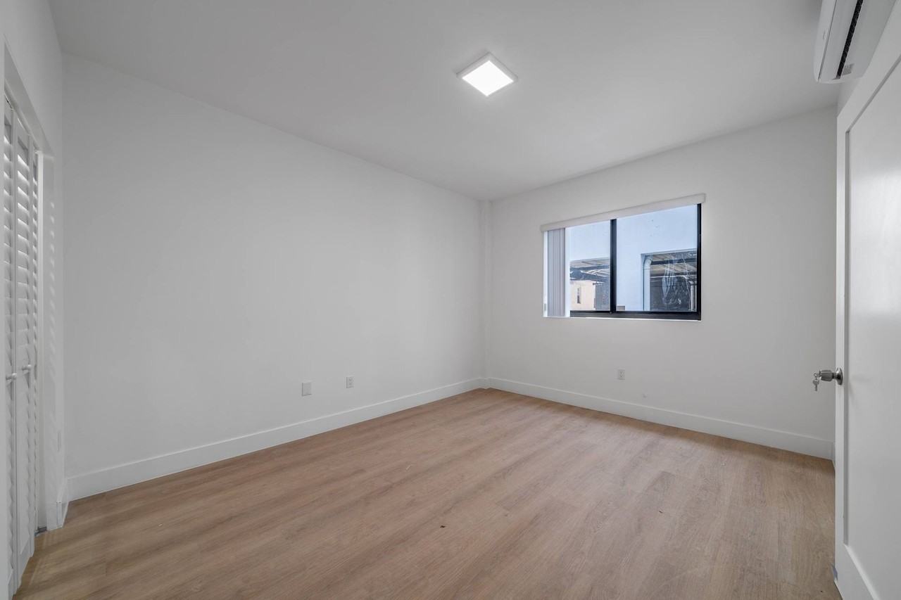 newly renovated in Little Havana! 1/1 $1,800/m & 2/1 $2,000/m, remodelados en Little Havana. - Photo 6 of 14