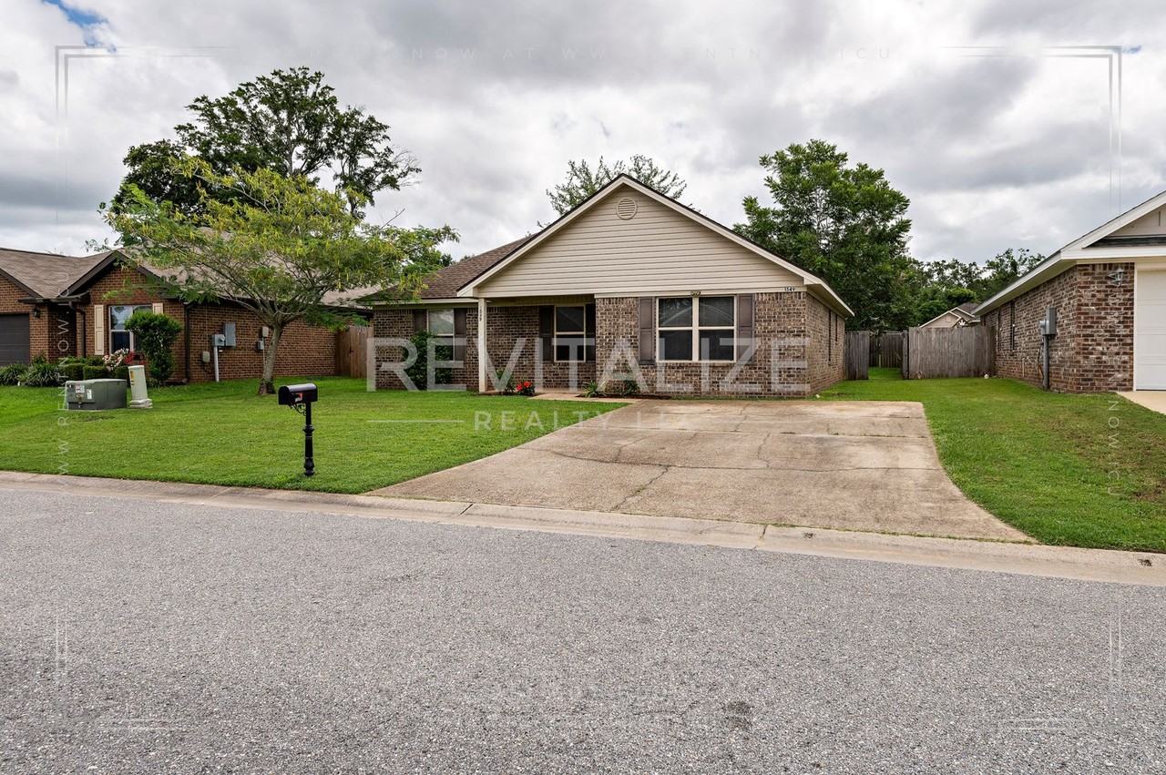 1549 Majesty Loop - Photo 5 of 48