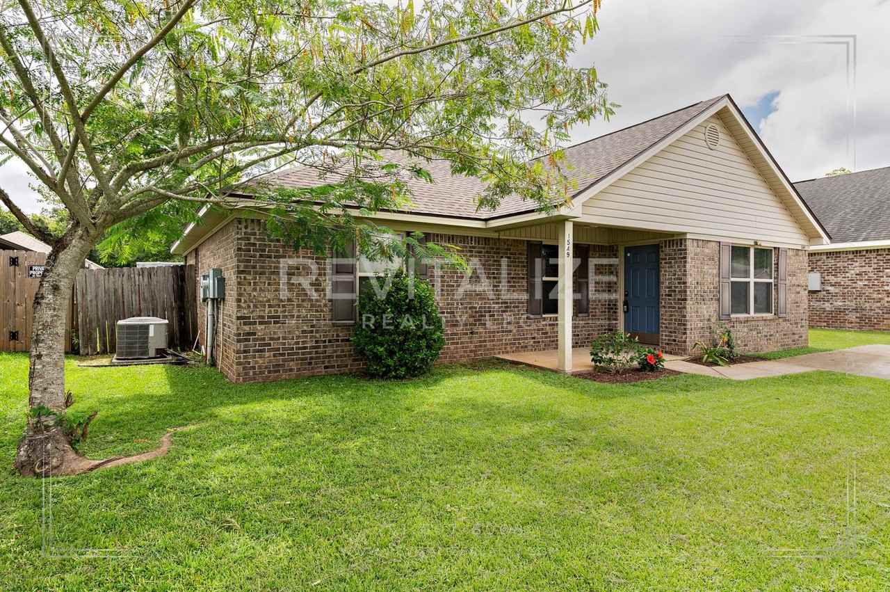 1549 Majesty Loop - Photo 6 of 48