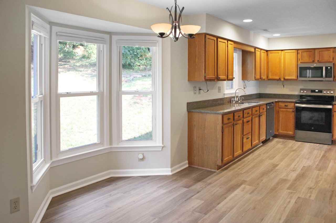 1638 Brightfield Pl - Photo 4 of 26