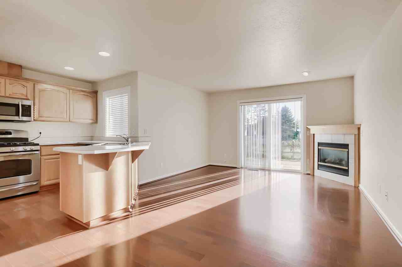 3241 Nw Banff Dr - Photo 4 of 31