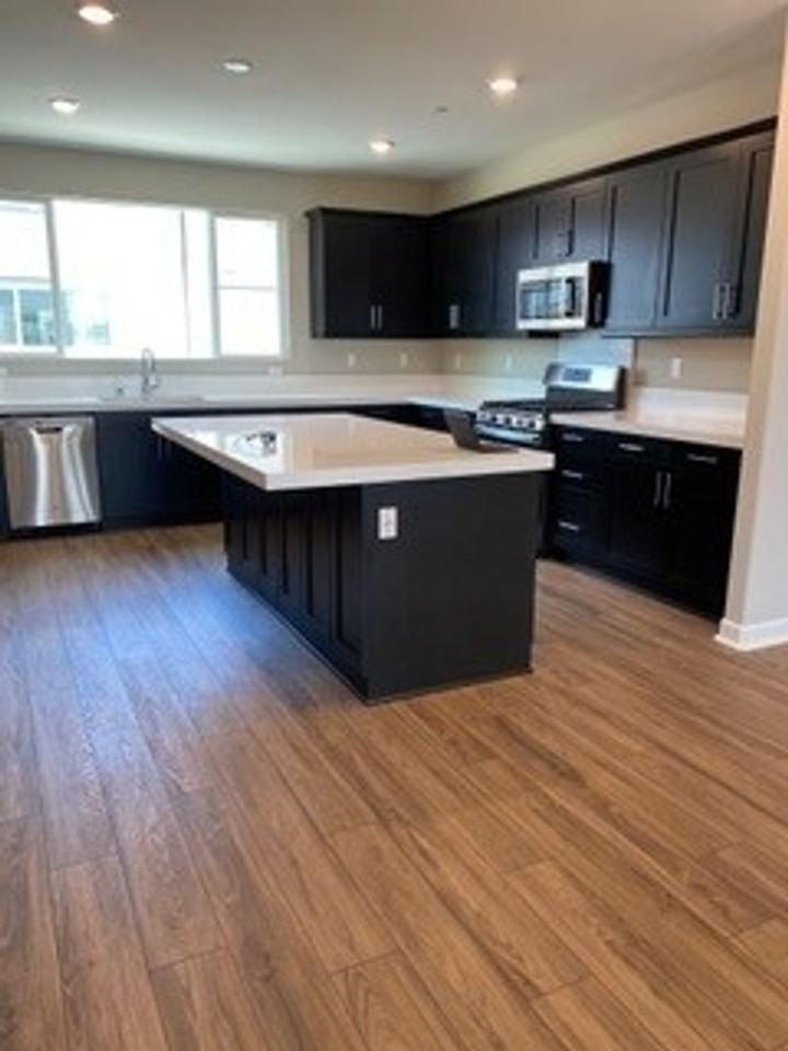 3511 Brody Way - Photo 6 of 36